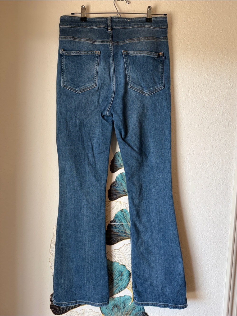Pilcro Classic Blue Flared Leg Jeans - Picture 2 of 4